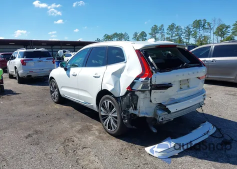 2022 Volvo Xc60 B5 Inscription z USA, uszkodzony, nr VIN YV4L12DL6N1909658